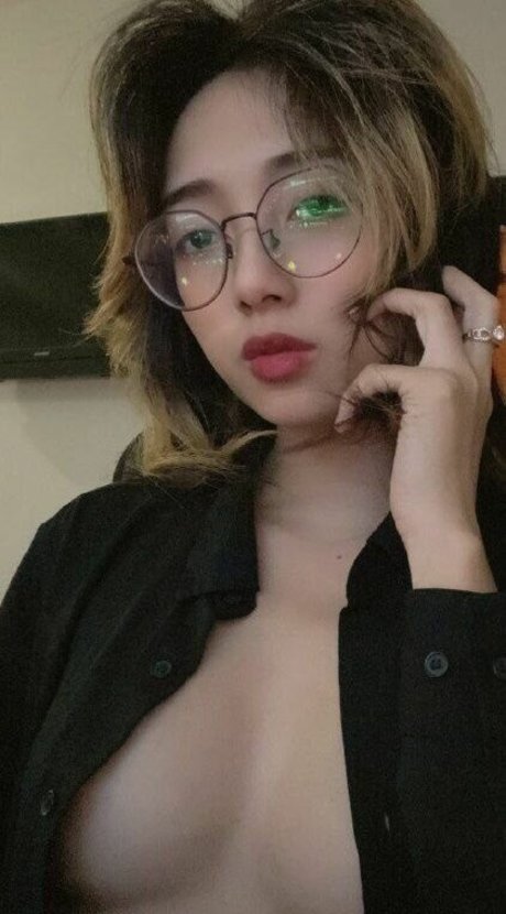 Mercury Nguyen star pornographic pics