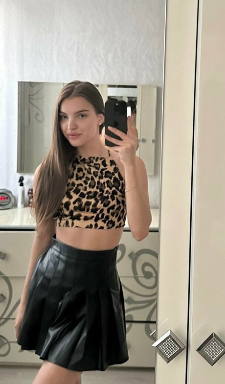 gloryhole girls onlyfans hot sexy pictures