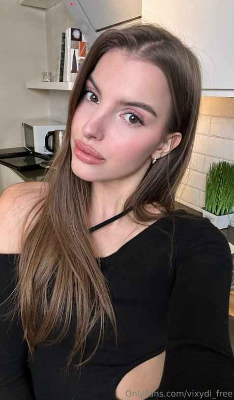 vixydi free high quality star image