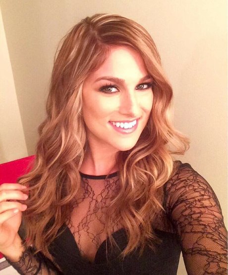 Cassadee Pope art actress pictures