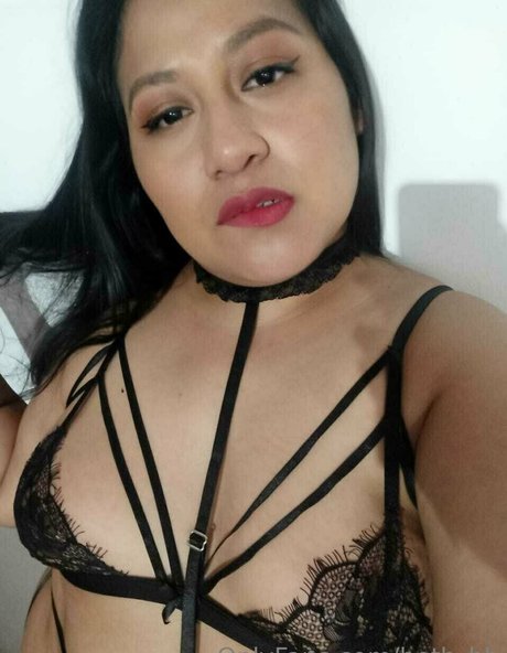 beth bb model erotic pic