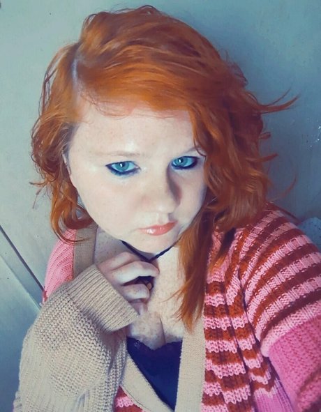 rhiannonmz thumbnail