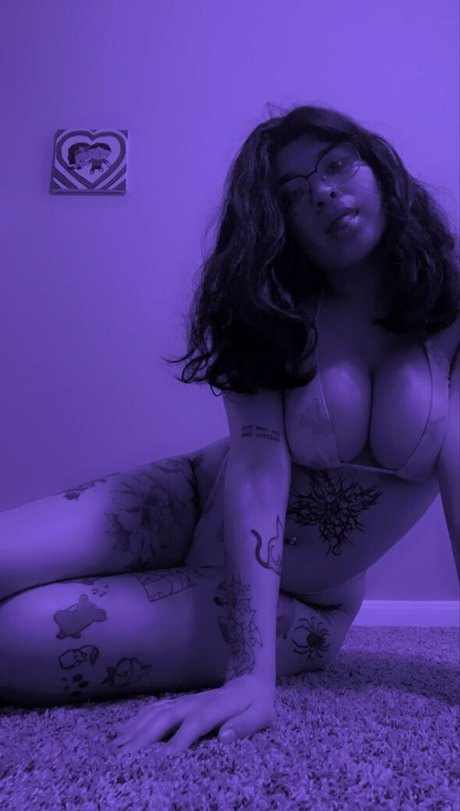 IiIjiggles model art archive