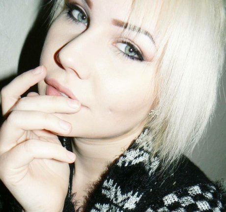 Danni Kancho model perfect pics