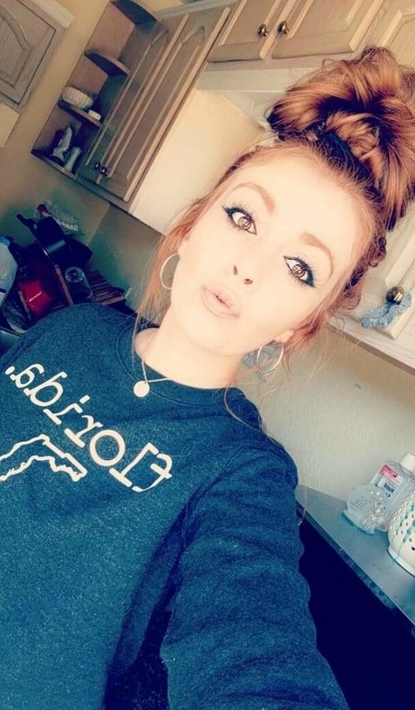 gwennie1993 hot star images