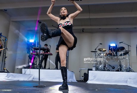 Niki Zefanya star pretty image