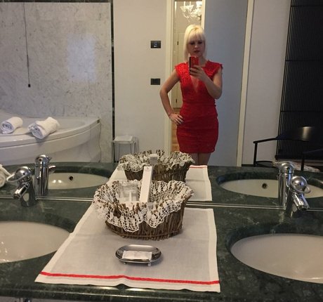 Anya87 nudes star pictures