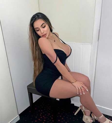 Ester Ana Batista best model img