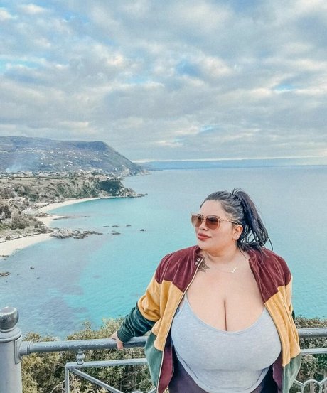 Naty Mari nudes pornstar pictures