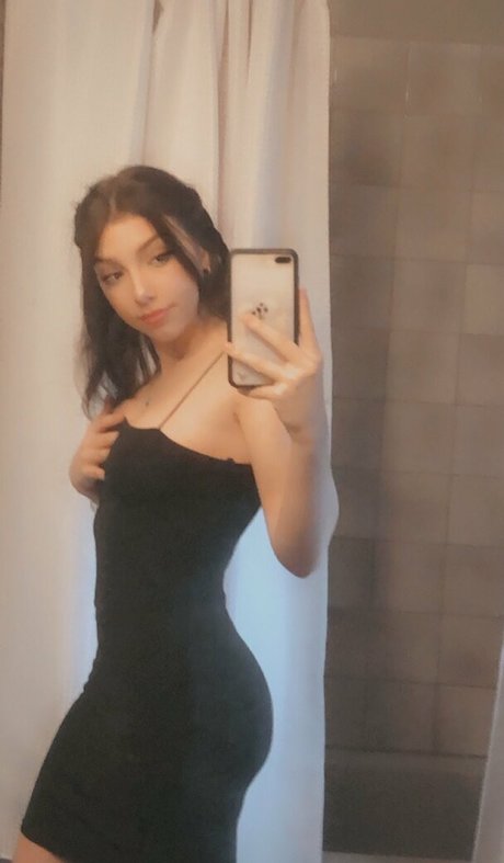 Madelinolivia pretty pornstar archive