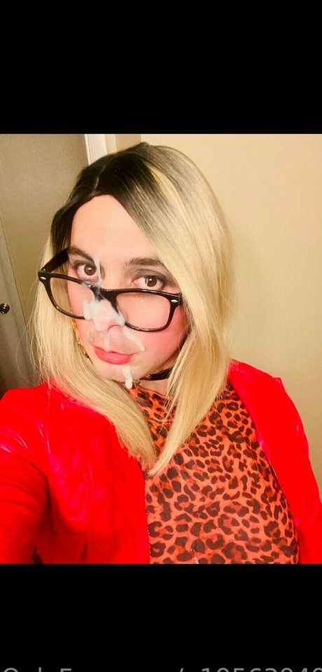 qosrachelcd naked actress photo