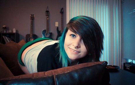 Chalkmoon nude actress pictures