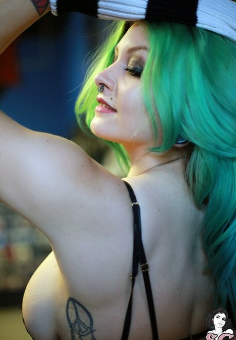 Chalkmoon profile pic