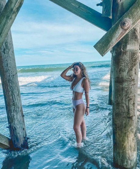 Caitlin Betterly actress pic