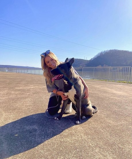 Caitlin Betterly star exclusive gallery