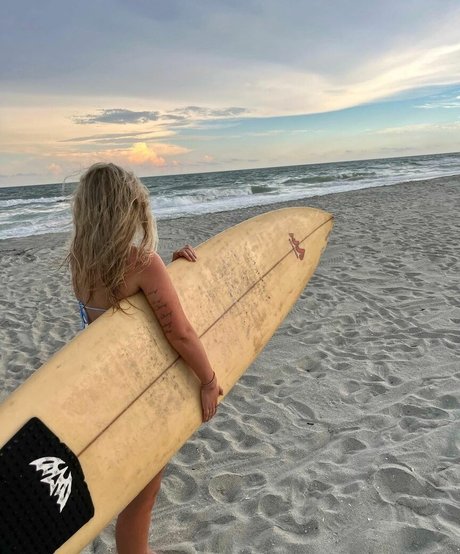 Caitlin Betterly nude pornstar images