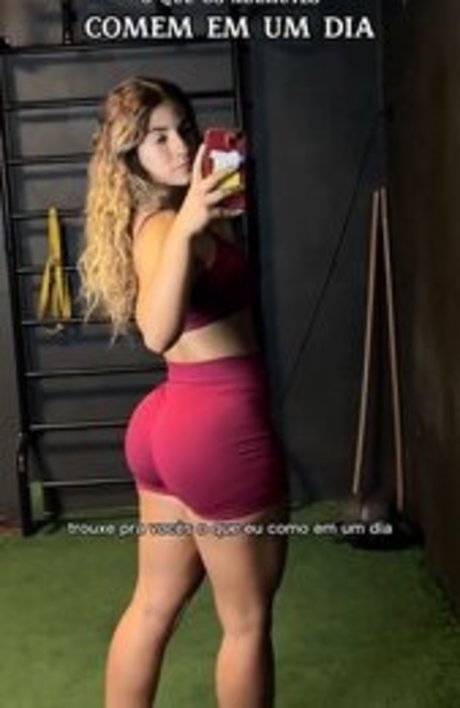 Julia Giannella model free pics