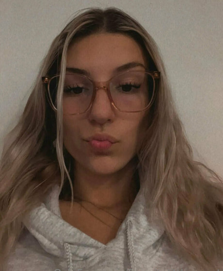 xoxambs star nice pic