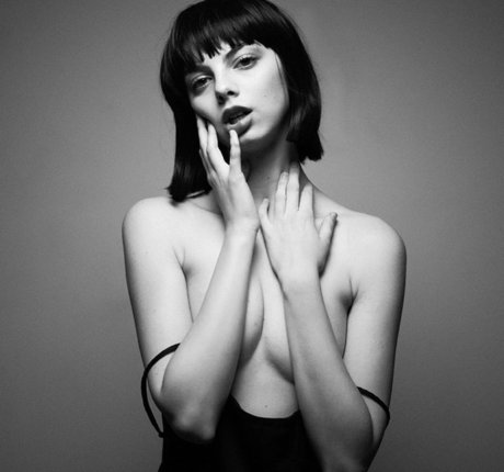 Allie Marie Evans exclusive star img