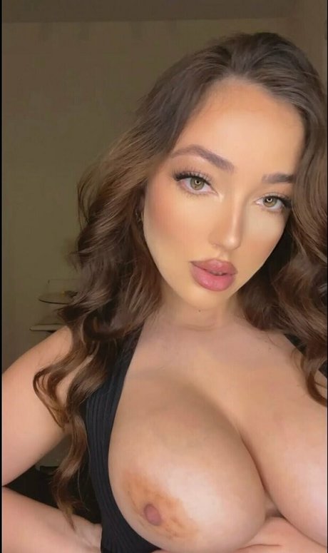 Cassie Lenoir nice actress image