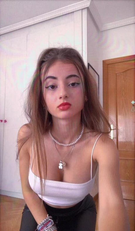 meena 053 perfect actress pic