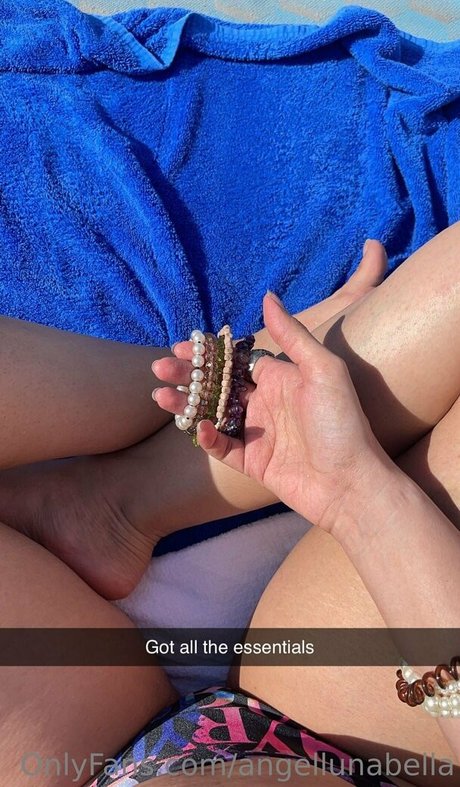 angellunabella model xxx galleries