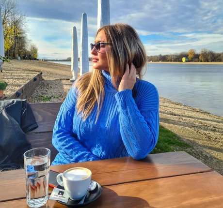 Vesna Justwoman42 hd model pictures