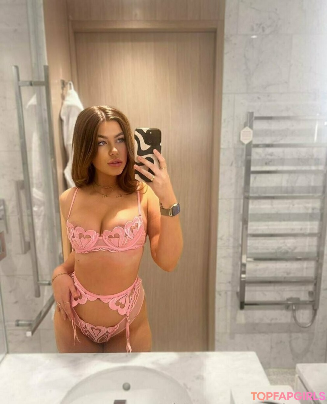 accessbonnie model photo