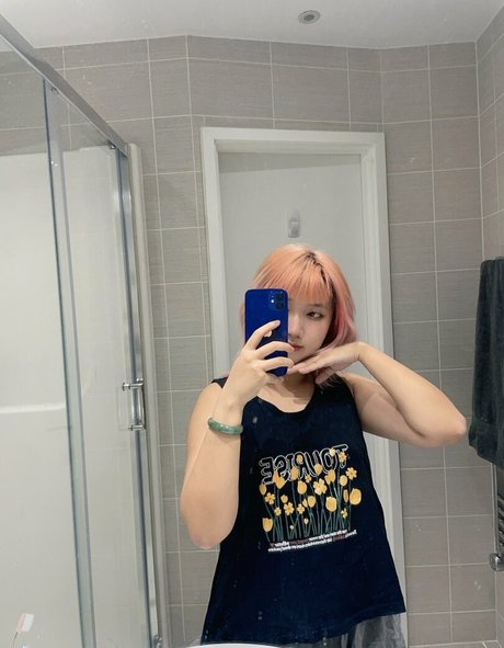 leynnercutie porn actress image