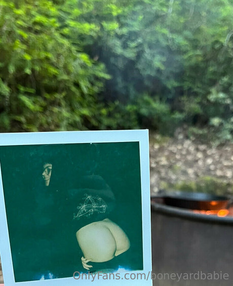 theedirtybirdie sexy actress gallery