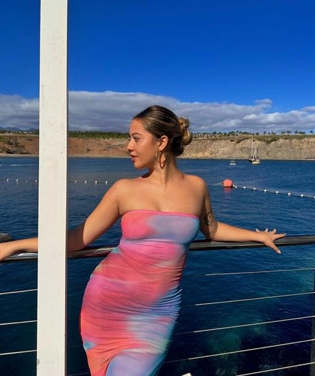 aricedress porn model pictures