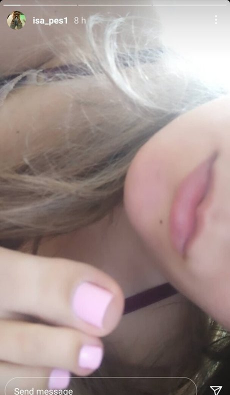 Isa pes star pretty pics