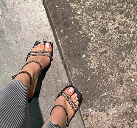 Isa pes star erotic images