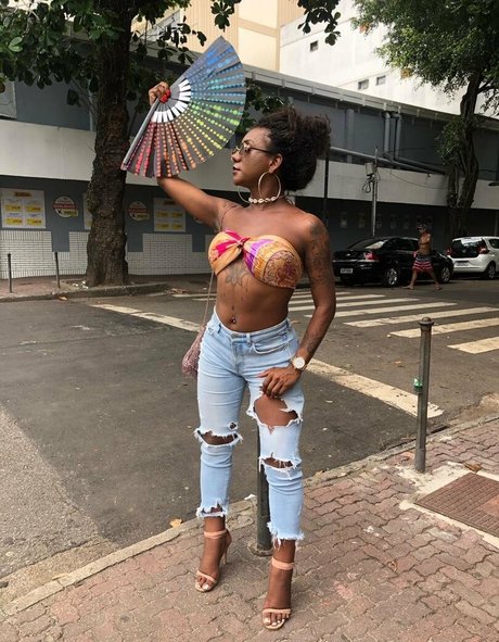 sarinhadiass star perfect image