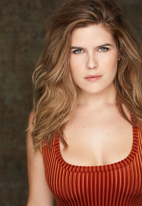 Erica Lindbeck star beautiful photo