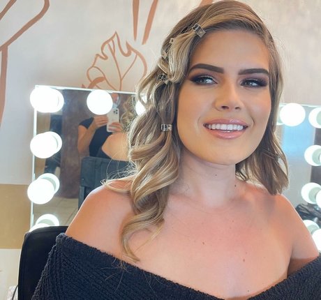 Erica Lindbeck perfect pornstar galleries