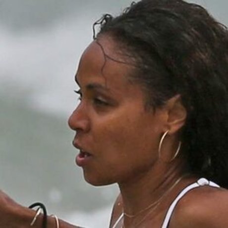 Jada Pinkett Smith model free pic