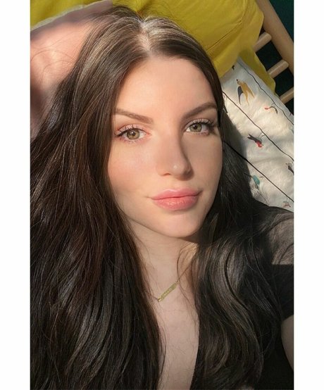 katestark pornstar hot pics