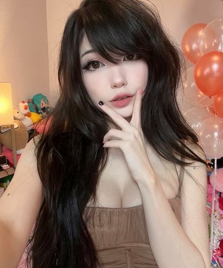 Emiru pornstar art pics