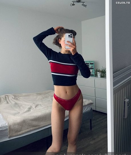 Linneasky sex model picture