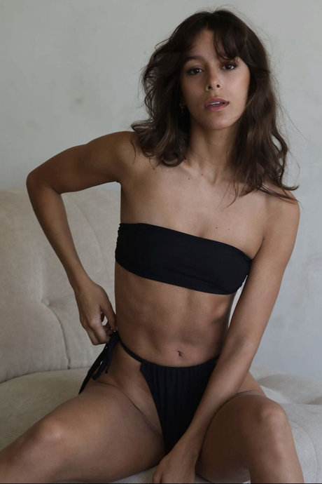 Izzy Rocha free actress image