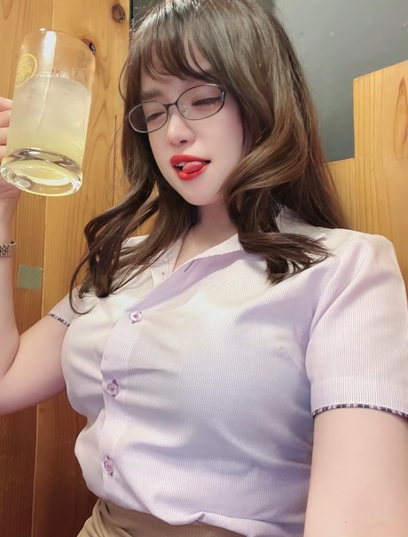 Jeanne Hori_ pornstar img