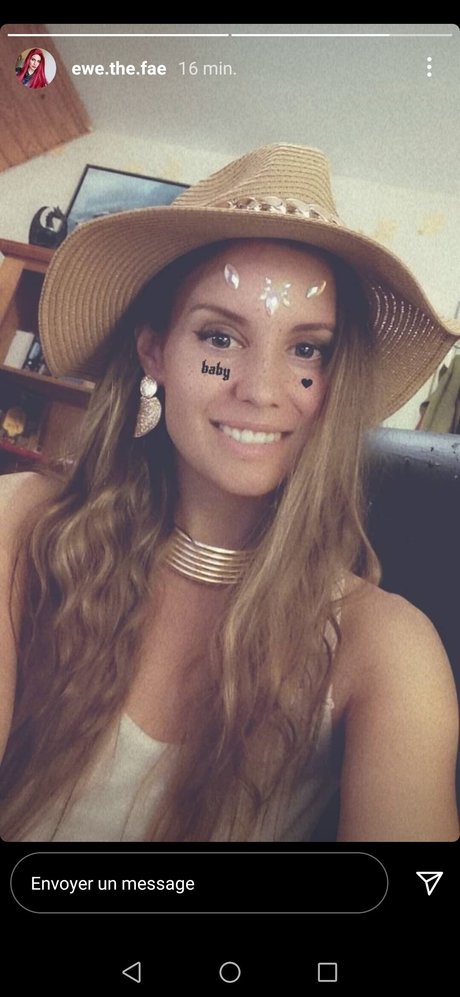 Ewenae erotic pornstar photos