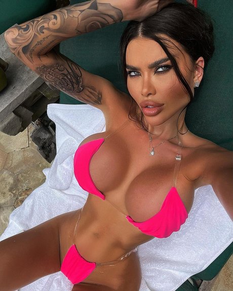 Miss valeriakalinina nude model galleries