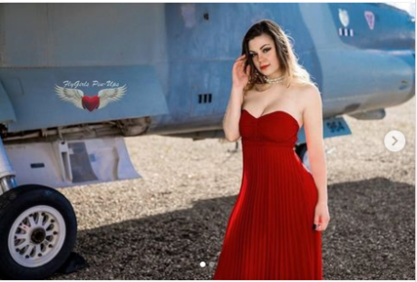 Rachelle Chelle Smith exclusive actress pics