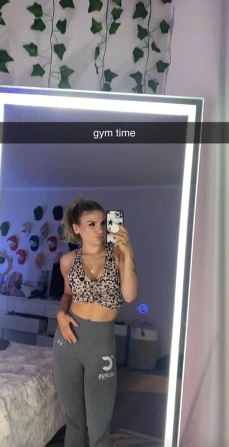 Bailey Rose model high quality pics