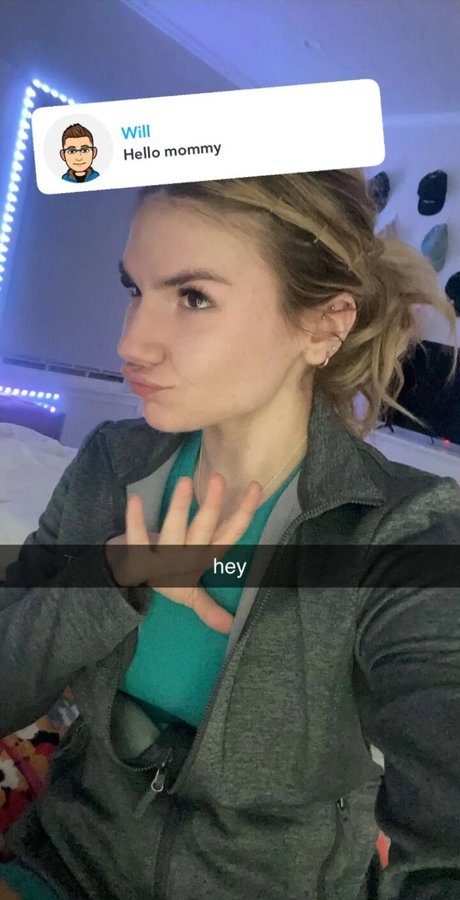 Bailey Rose thumbnail