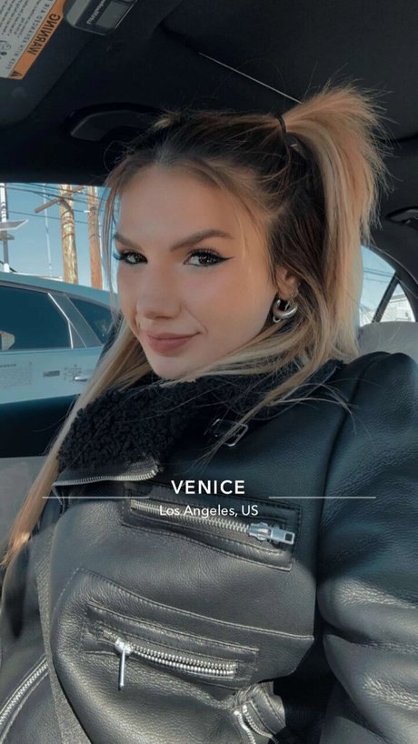 Bailey Rose star nudes pics