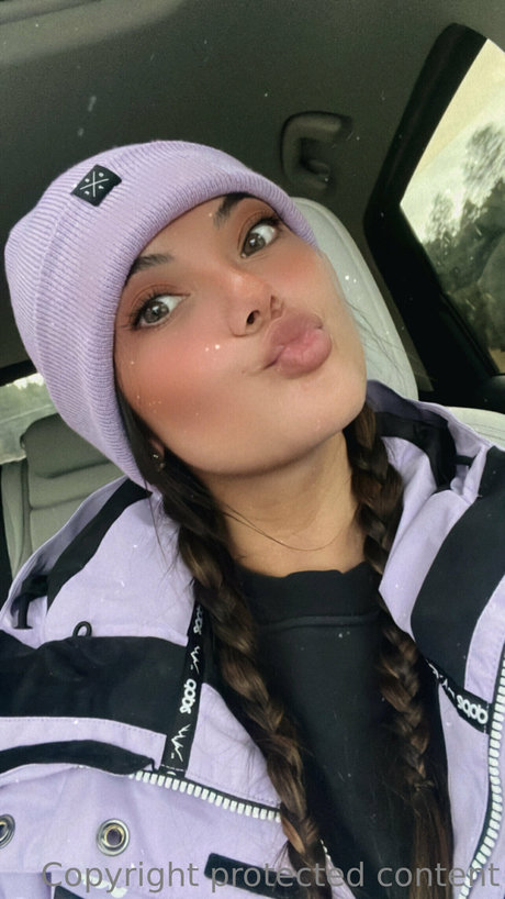 Kaitlyn Nguyen_ exclusive star galleries