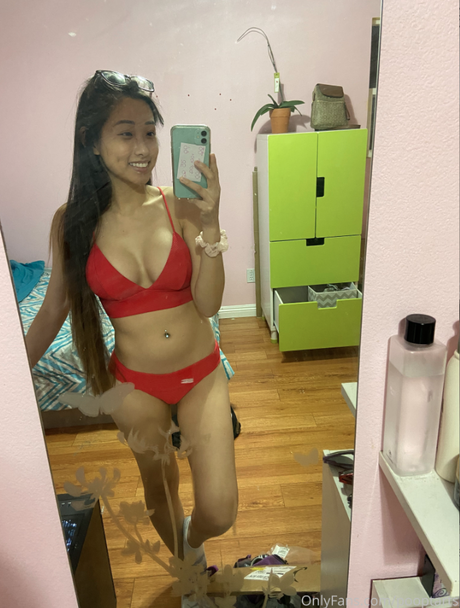 Aimyyz model nude pictures